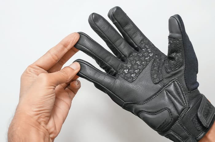 Raida Carbonite finger fitting issue